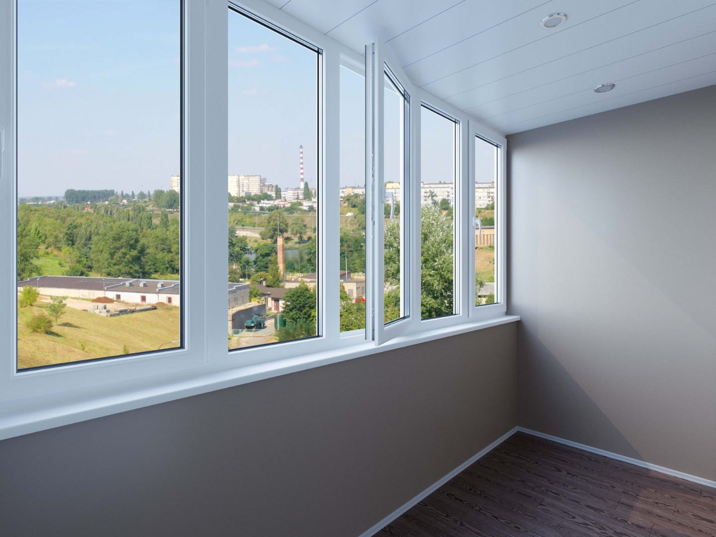 Тёплое остекление балконов пластиком и отделкой гипсокартоном в Балашихе