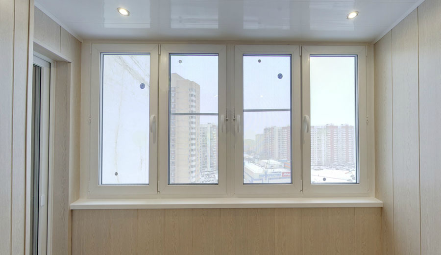 Тёплое остекление балкона профилем КВЕ и отделкой панелями ПВХ в Балашихе