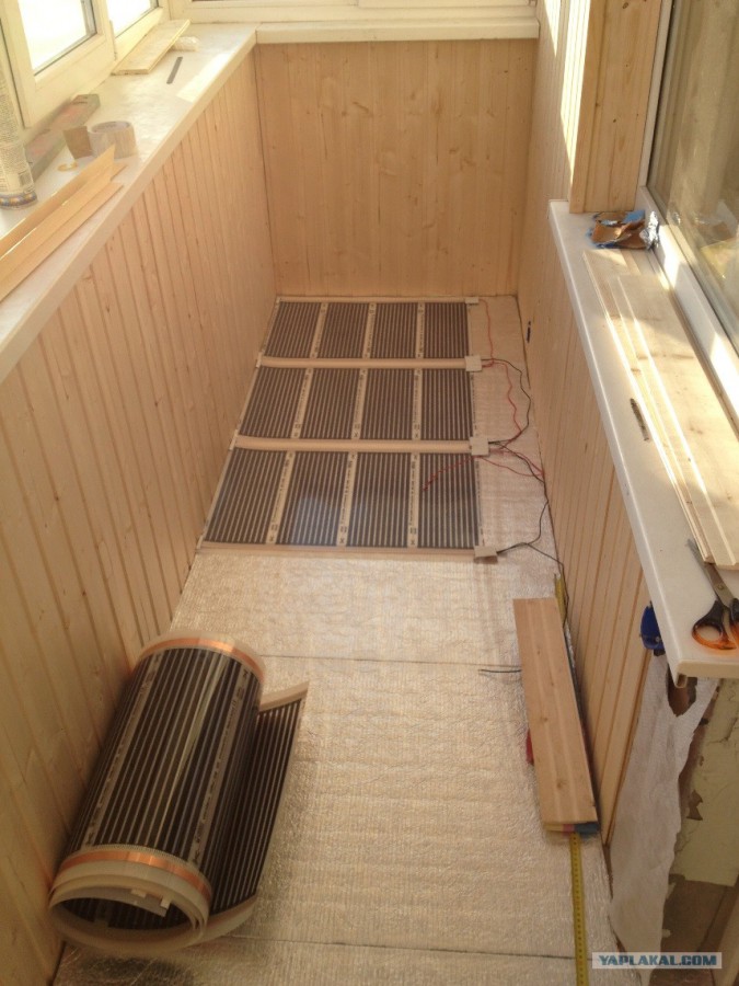 Теплое остекление лоджии пластиковыми окнами с теплым пленочным ИК полом в Балашихе